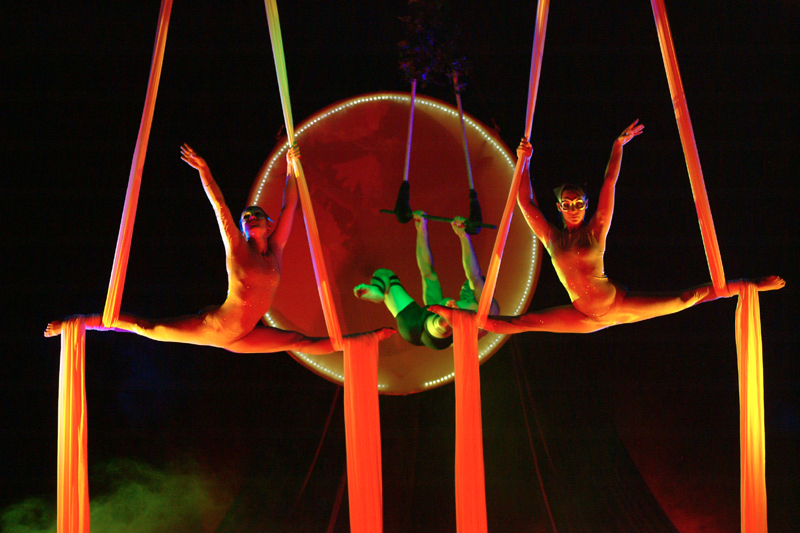 Circus acts for events, international circus acts, circus acts entertainment agency, hire circus acts, book circus acts, singapore circus acts, german circus acts, french circus acts, italian circus acts, spanish circus acts, english circus acts, indian circus acts, chinese circus acts, swiss circus acts, Dubai circus acts, belgian circus acts,